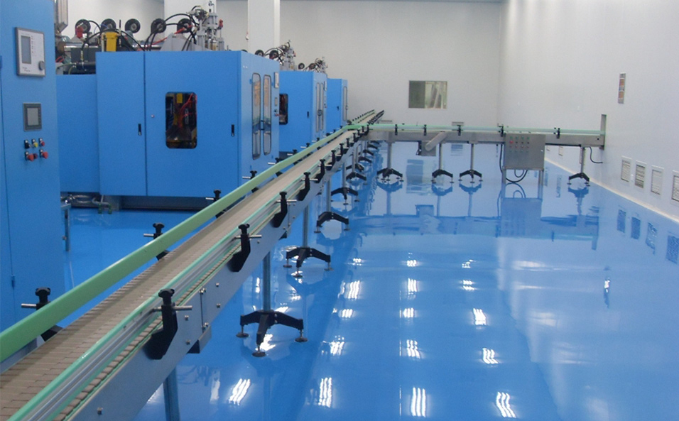 Dialysis tank conveyor system