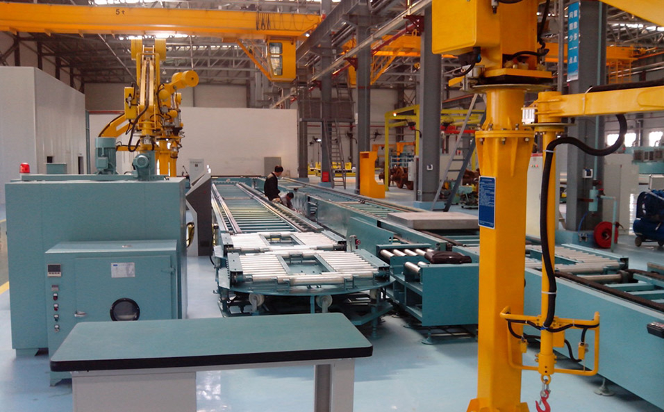 Conveyor system for maintenance of locomotive motors