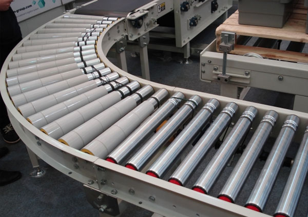 roller conveyor