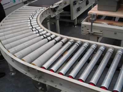 roller conveyor